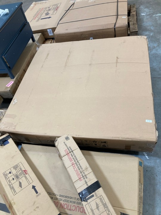 Lot 285  
            Marchington SR10 - Delivery or Collection 

                
JOHN LEWIS & PARTNERS CALIA ROUND EXTENDING DINING TABLE IN OAK - ORIGINAL RRP £9...