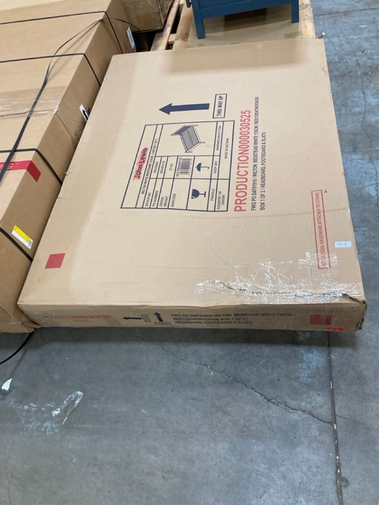 Lot 287  
            Marchington SR10 - Delivery or Collection 

                
JOHN LEWIS & PARTNERS WILTON DOUBLE BED FRAME IN WHITE - BOX 1 OF 2: LOCATION - A6 - Image 3