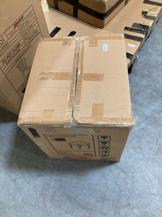 Lot 291  
            Marchington SR10 - Delivery or Collection 

                
JOHN LEWIS & PARTNERS ESSENCE STOOL IN OAK ORIGINAL RRP: £179: LOCATION - A6 - Image 4