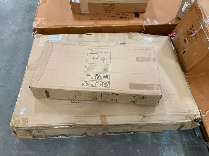 Lot 296  
            Marchington SR10 - Delivery or Collection 

                
JOHN LEWIS & PARTNERS MIRA 120/210 EXTENDING DINING TABLE: LOCATION - A6