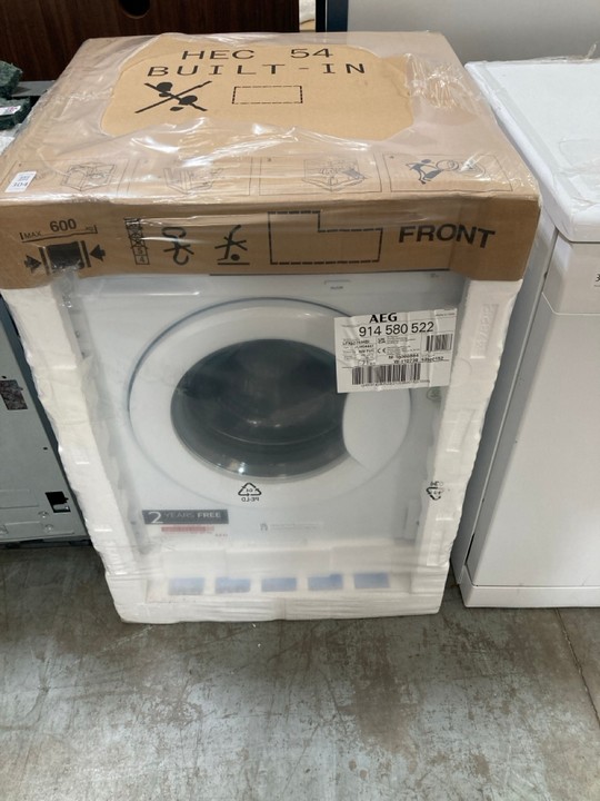 Lot 304  
            Marchington SR10 - Delivery or Collection 

                
AEG 7KG INTEGRATED WASHING MACHINE: MODEL LFX6G7434BI - ORIGINAL RRP £599: LOCATI...