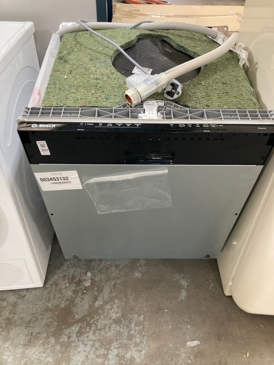 Lot 307  
            Marchington SR10 - Delivery or Collection 

                
BOSCH INTEGRATED DISHWASHER: MODEL SMV2HTX02G - ORIGINAL RRP £429: LOCATION - A6