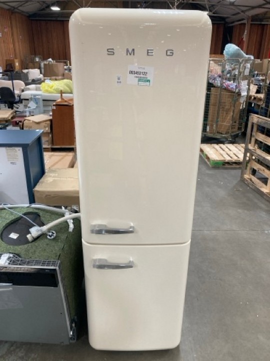 Lot 308  
            Marchington SR10 - Delivery or Collection 

                
SMEG 50'S STYLE RETRO FRIDGE FREEZER: MODEL FAB32RCR5UK - ORIGINAL RRP £1549: LOC...