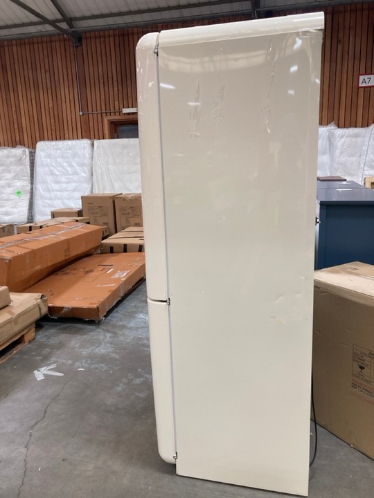 Lot 308  
            Marchington SR10 - Delivery or Collection 

                
SMEG 50'S STYLE RETRO FRIDGE FREEZER: MODEL FAB32RCR5UK - ORIGINAL RRP £1549: LOC... - Image 3