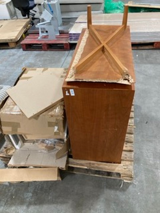 Lot 319  
            Marchington SR10 - Delivery or Collection 

                
PALLET OF ASSORTED JOHN LEWIS & PARTNERS FURNITURE COMPONENTS: LOCATION - A8 (KER...