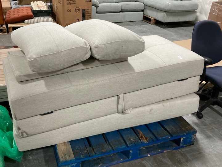 Lot 324  
            Marchington SR10 - Delivery or Collection 

                
PARTIAL SOFA BED IN WHITE: LOCATION - A10