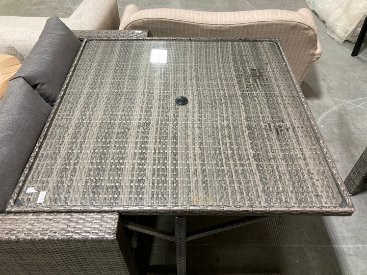 Lot 332  
            Marchington SR10 - Delivery or Collection 

                
JOHN LEWIS & PARTNERS ALORA RATTAN DINING SET IN GREY ORIGINAL RRP: £823: LOCATIO...