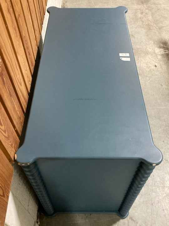 Lot 333  
            Marchington SR10 - Delivery or Collection 

                
JOHN LEWIS & PARTNERS 3 DRAWER CHEST IN BLUE ORIGINAL RRP: £499: LOCATION - A11