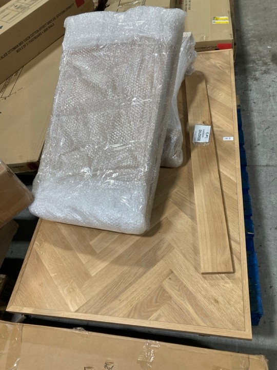 Lot 342  
            Marchington SR10 - Delivery or Collection 

                
JOHN LEWIS & PARTNERS ESTATE EXTENDING DINING TABLE 6 -10 SEATER ORIGINAL RRP: £9... - Image 4