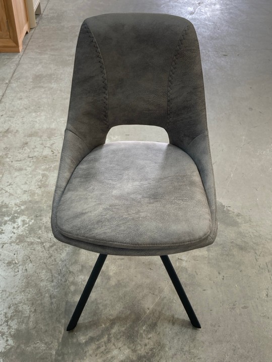 Lot 34  
            Marchington SR10 - Delivery or Collection 

                
OAK FURNITURELAND NICO SWIVEL DINING CHAIR IN DARK GREY SUEDE LOOK FABRIC - ORIGI...