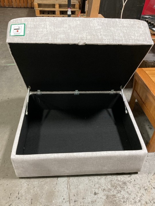 Lot 356  
            Marchington SR10 - Delivery or Collection 

                
OAK FURNITURELAND MALVERN STORAGE FOOTSTOOL IN SILVER - ORIGINAL RRP £529: LOCATI...