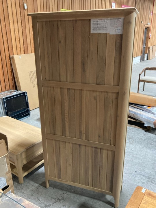 Lot 358  
            Marchington SR10 - Delivery or Collection 

                
OAK FURNITURELAND NEWTON LIGHT NATURAL SOLID OAK TALL BOOKCASE - ORIGINAL RRP £67... - Image 4