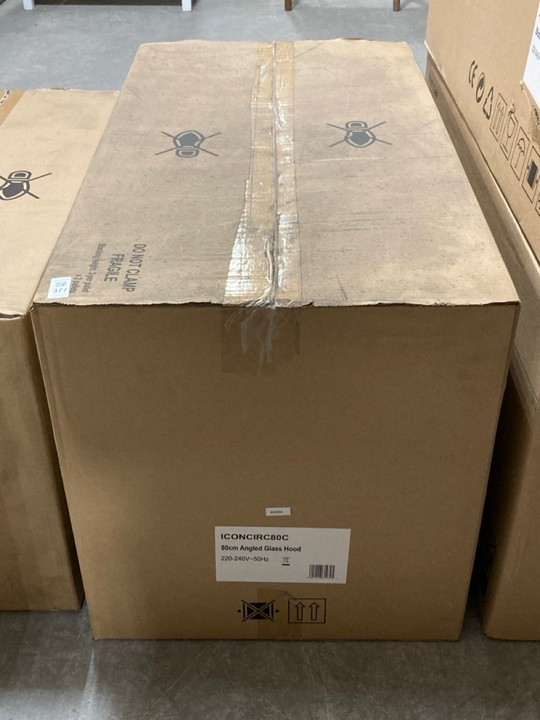 Lot 377  
            Marchington SR10 - Delivery or Collection 

                
APELSON 80CM ANGLED GLASS HOOD IN COPPER & WHITE MODEL: ICON80CW ORIGINAL RRP: £2...