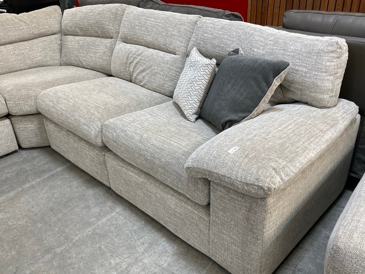 Lot 3  
            Marchington SR10 - Delivery or Collection 

                
OAK FURNITURELAND MORGAN LARGE 4 SEATER MODULAR CORNER SOFA IN SANTOS SILVER FABR...