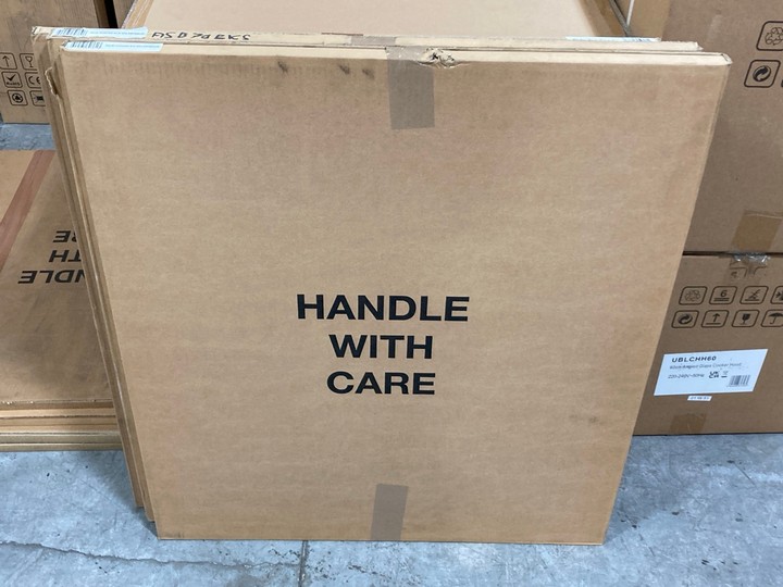 Lot 412  
            Marchington SR10 - Delivery or Collection 

                
3 X CURVED STYLE SPLASHBACKS IN BLACK : SIZE 90CM: LOCATION - A2