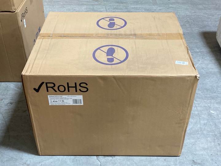 Lot 428  
            Marchington SR10 - Delivery or Collection 

                
VICEROY STAINLESS STEEL COMBINATION OVEN WITH GRILL: MODEL WRMICRO31SS - ORIGINAL...