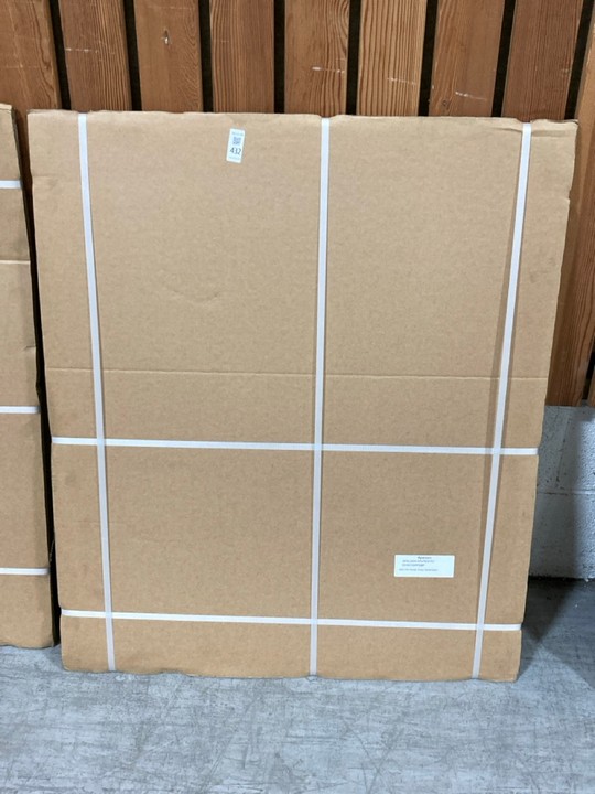 Lot 432  
            Marchington SR10 - Delivery or Collection 

                
70CM GLASS SPLASHBACK IN PEWTER: LOCATION - A3