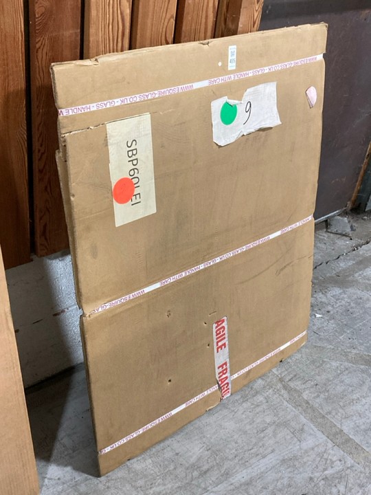 Lot 435  
            Marchington SR10 - Delivery or Collection 

                
60CM SPLASHBACK PANEL IN STAINLESS STEEL: LOCATION - A2 - Image 3