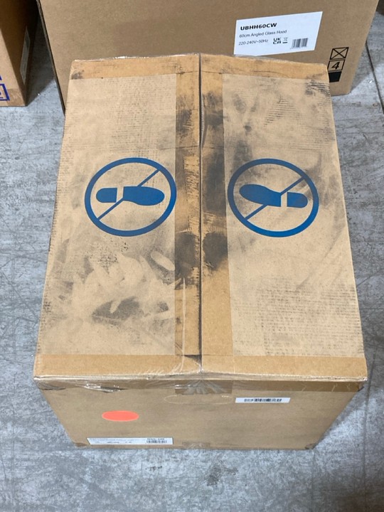 Lot 438  
            Marchington SR10 - Delivery or Collection 

                
CATA STAINLESS STEEL BUILT IN MICROWAVE OVEN: MODEL BMSW20 - ORIGINAL RRP £189: L...