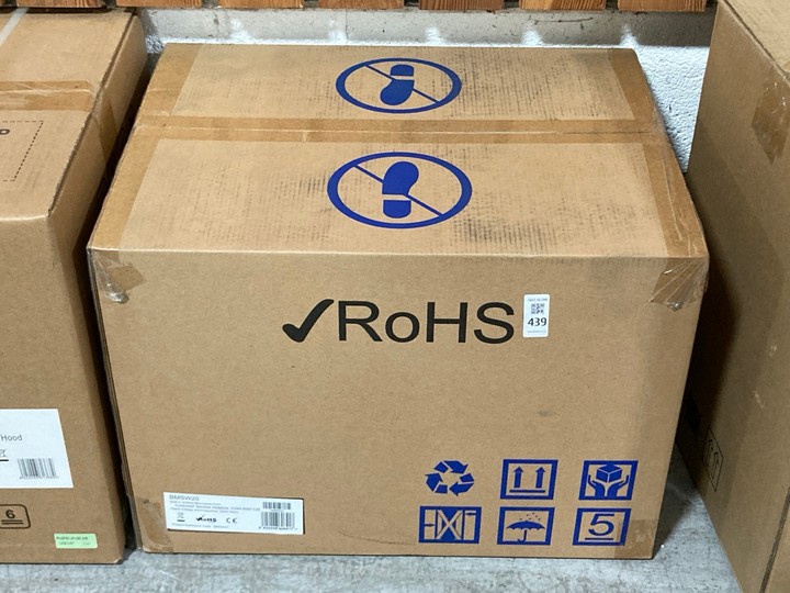 Lot 439  
            Marchington SR10 - Delivery or Collection 

                
CATA STAINLESS STEEL BUILT IN MICROWAVE OVEN: MODEL BMSW20 - ORIGINAL RRP £189: L...