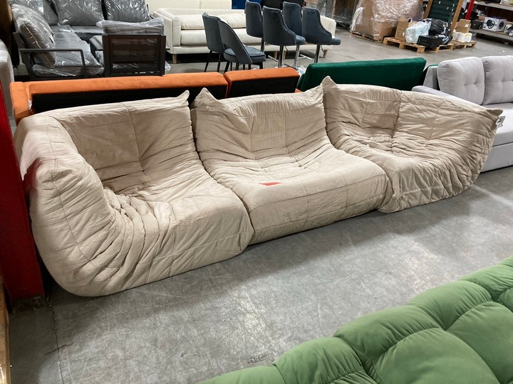 Lot 445  
            Marchington SR10 - Delivery or Collection 

                
DREAMS INTERIORS 3 SEATER MODULE SOFA IN BEIGE: LOCATION - C8
