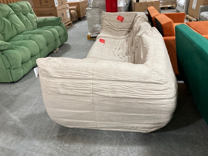 Lot 445  
            Marchington SR10 - Delivery or Collection 

                
DREAMS INTERIORS 3 SEATER MODULE SOFA IN BEIGE: LOCATION - C8