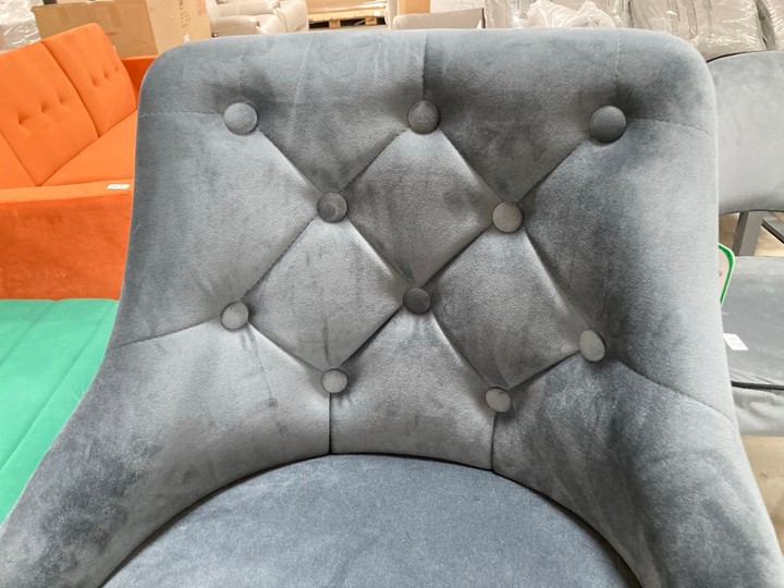 Lot 452  
            Marchington SR10 - Delivery or Collection 

                
DREAMS INTERIORS VELVET GREY/CHROME STOOL: LOCATION - C8 - Image 3