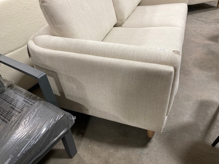 Lot 456  
            Marchington SR10 - Delivery or Collection 

                
DREAMS INTERIORS 2 SEATER SOFA IN CREAM: LOCATION - C8 - Image 3
