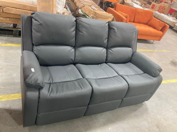 Lot 468  
            Marchington SR10 - Delivery or Collection 

                
DREAMS INTERIORS 3 SEATER GREY LEATHER RECLINER SOFA: LOCATION - C8