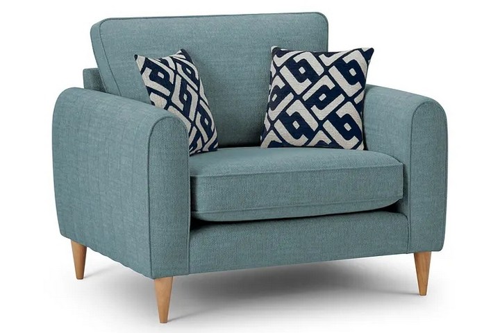 Lot 49  
            Marchington SR10 - Delivery or Collection 

                
OAK FURNITURELAND THORNLEY LOVESEAT IN TEAL FABRIC - ORIGINAL RRP £749.99: LOCATI...