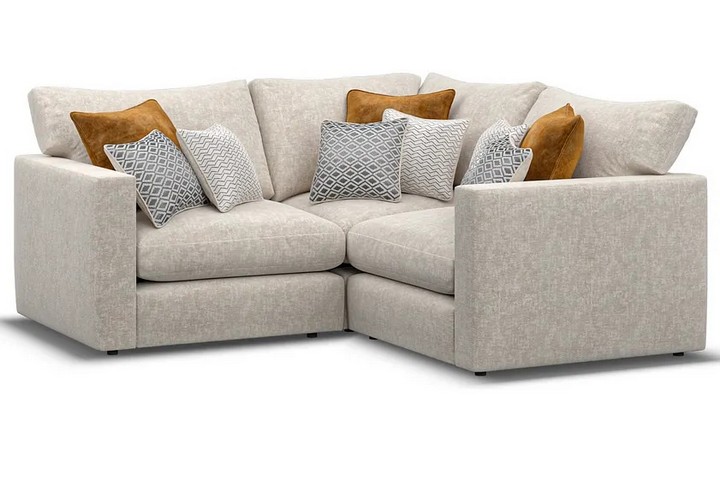 Lot 86  
            Marchington SR10 - Delivery or Collection 

                
OAK FURNITURELAND MALVERN 3 SEATER MODULAR CORNER SOFA IN BEIGE FABRIC - ORIGINAL...