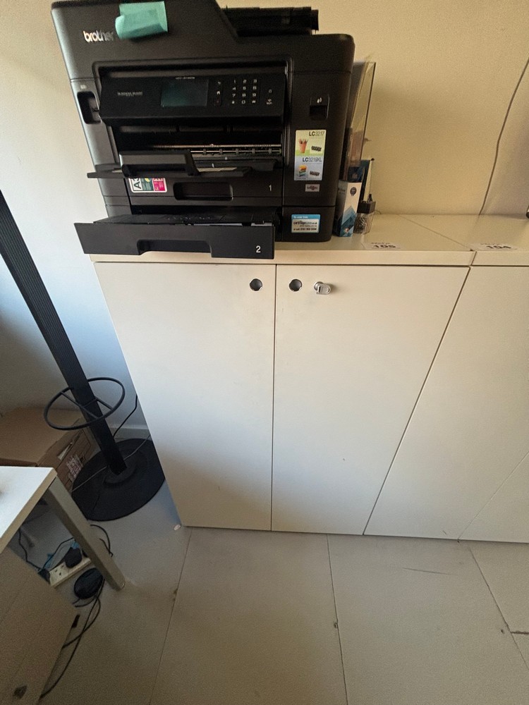 Lot 105  
            Offsite, Nottingham - Collection Only 

                
White 2 Door Cabinet