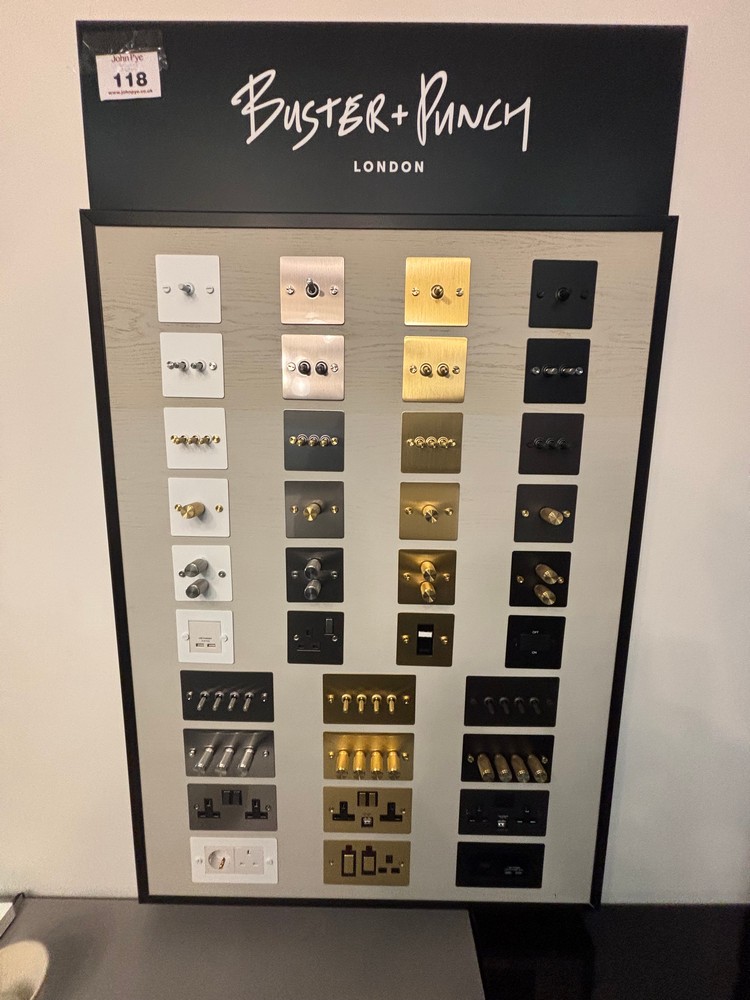 Lot 118  
            Offsite, Nottingham - Collection Only 

                
Qty of Display Switches