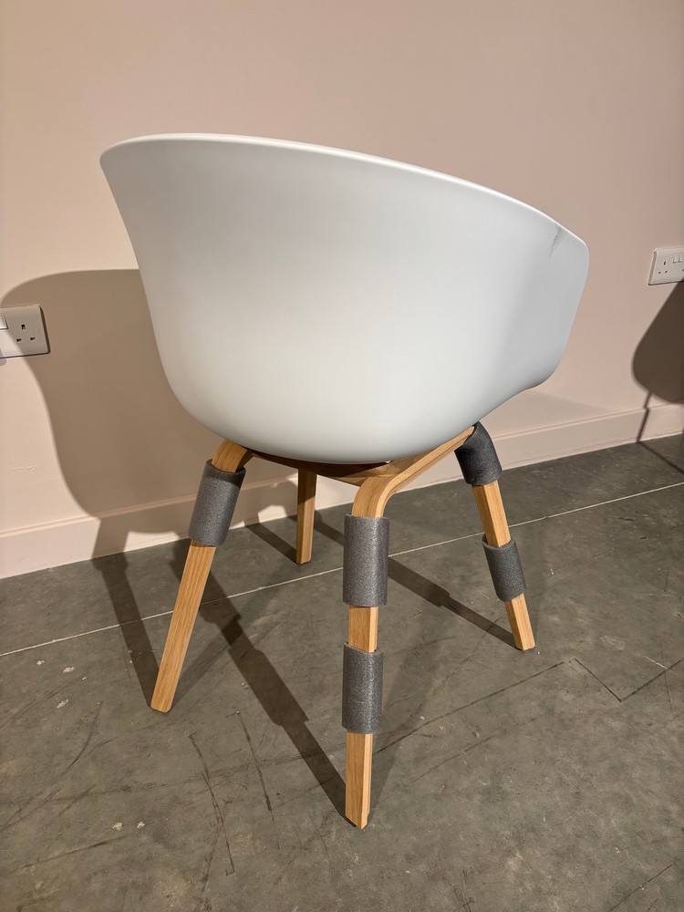 Lot 13  
            Offsite, Nottingham - Collection Only 

                
HAY AAC 22 White Armchair Shell with Oak Frame Original RRP £295