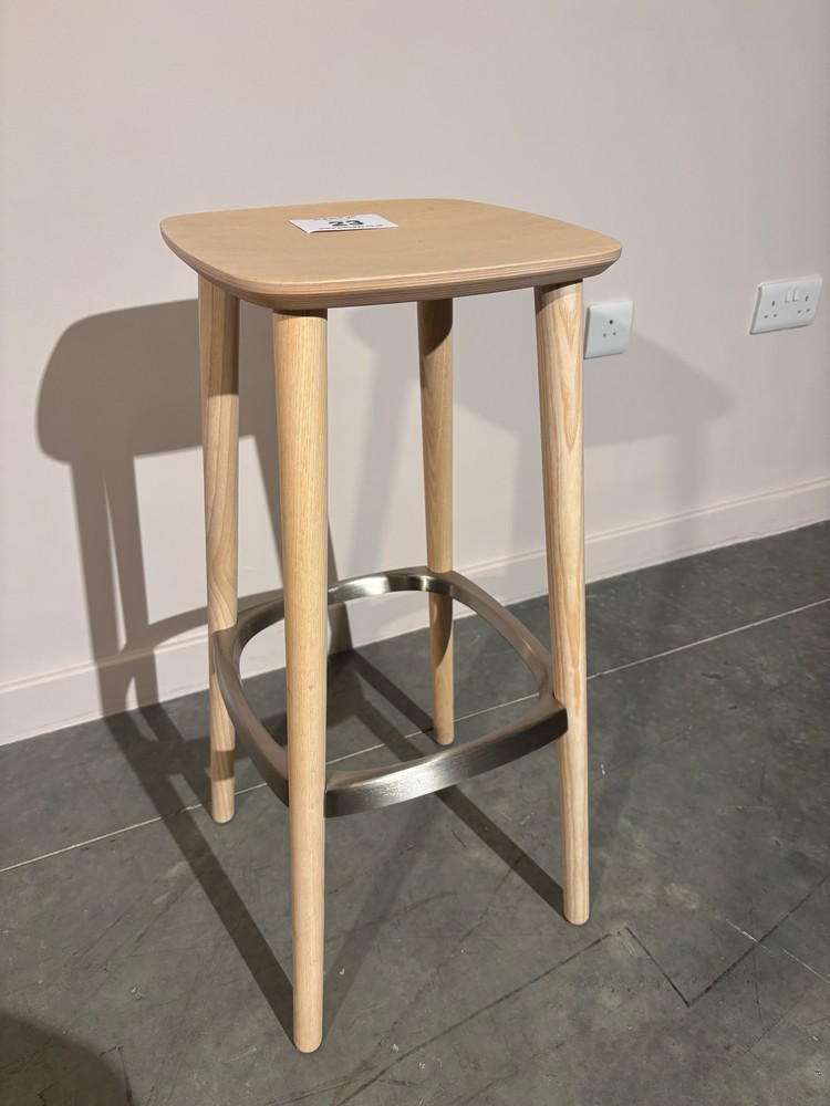 Lot 23  
            Offsite, Nottingham - Collection Only 

                
Pedrali Babila Ash Wood Bar Stool with Aluminium Footrest
