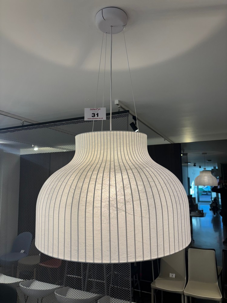 Lot 31  
            Offsite, Nottingham - Collection Only 

                
Muuto Strand Pendant Light Original RRP £665