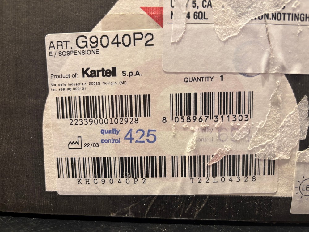 Lot 44  
            Offsite, Nottingham - Collection Only 

                
KARTELL E Pendant Light Blue