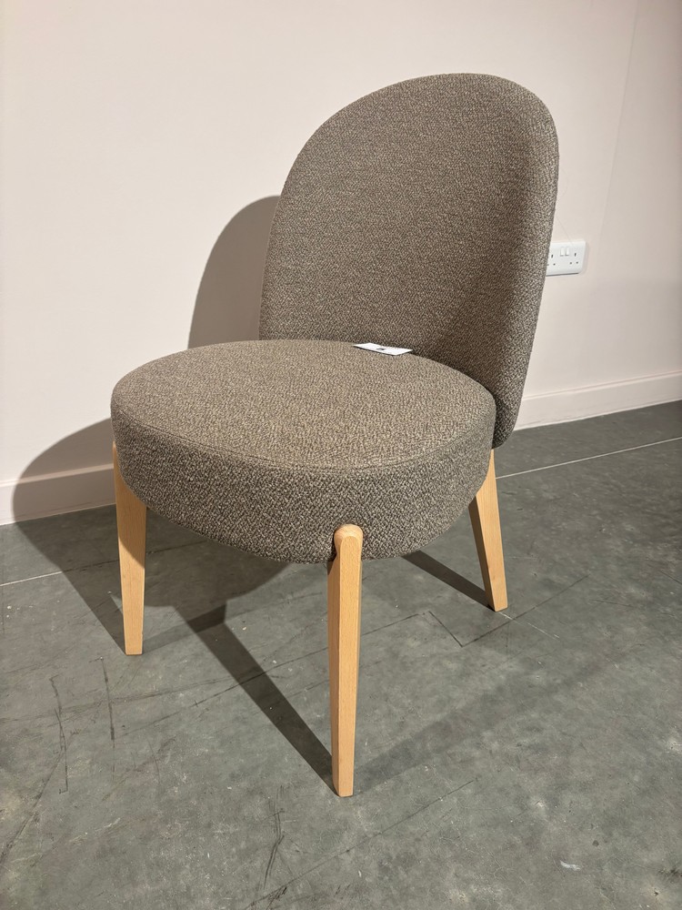 Lot 5  
            Offsite, Nottingham - Collection Only 

                
Brown Upholstered Chair, In Fire Compliant Fabrics with BS Label