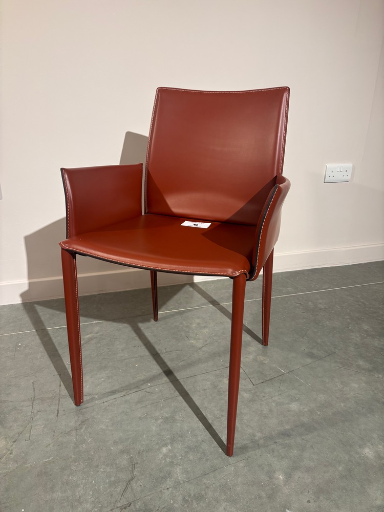 Lot 6  
            Offsite, Nottingham - Collection Only 

                
BONTEMPIi Linda Leather armchair, Chocolate brown leather Original RRP £508