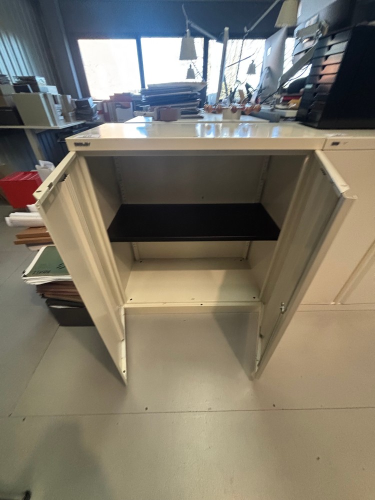 Lot 96  
            Offsite, Nottingham - Collection Only 

                
BISLEY Steel 2 Door Cabinet with key & Internal Shelf. H 1020 X W 914 x D 455mm