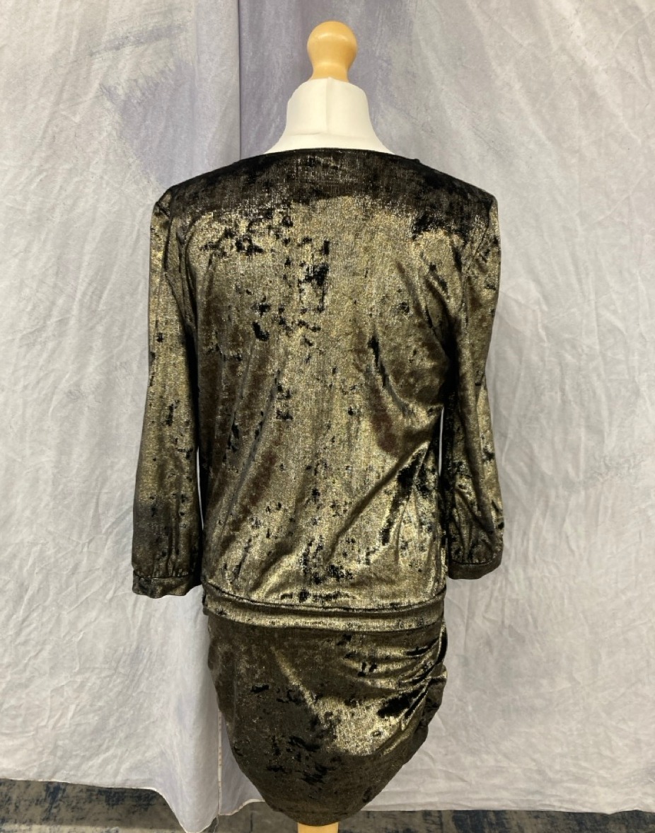 Lot 11  
            Edinburgh SR20 - Delivery Only 

                
BA&SH GALAXIE MINI DRESS IN BLACK POLYESTER SIZE 2: LOCATION - RAIL 3