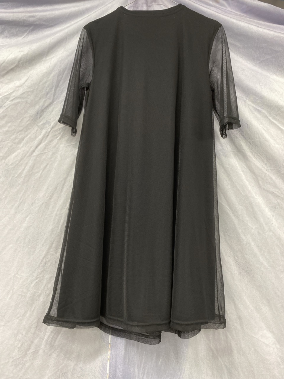 Lot 130  
            Edinburgh SR20 - Delivery Only 

                
ALEXANDER MCQUEEN JERSEY & MESH DRESS WITH APPLIQUÉ DETAIL IN BLACK POLYESTER SIZ...