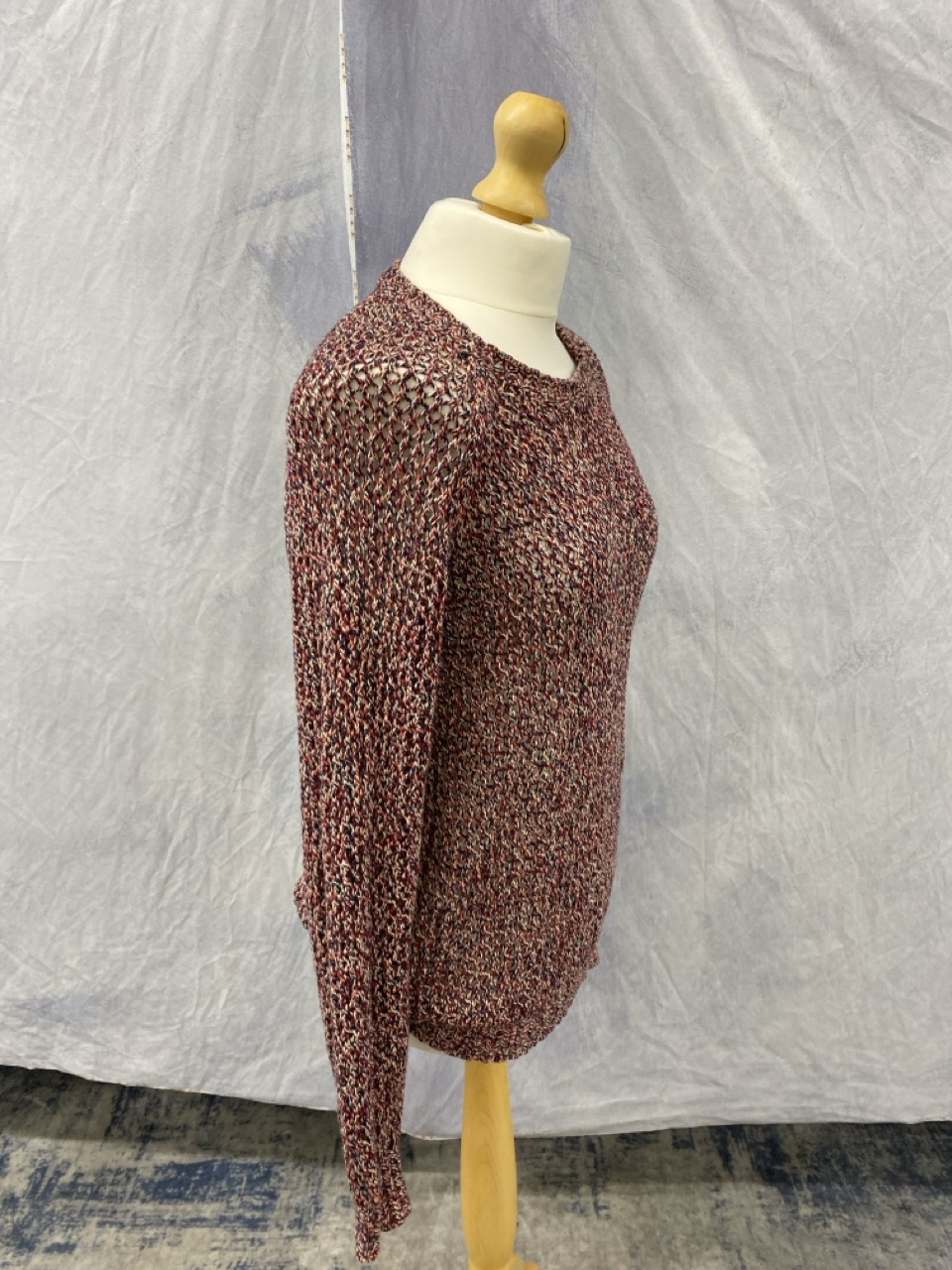Lot 133  
            Edinburgh SR20 - Delivery Only 

                
ISABEL MARANT ETOILE SCOOP NECK SWEATER IN MULTICOLOR COTTON NO SIZE : LOCATION -...