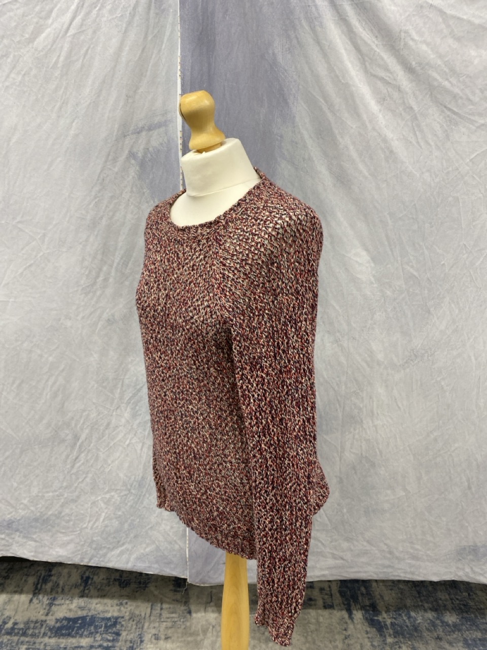 Lot 133  
            Edinburgh SR20 - Delivery Only 

                
ISABEL MARANT ETOILE SCOOP NECK SWEATER IN MULTICOLOR COTTON NO SIZE : LOCATION -...