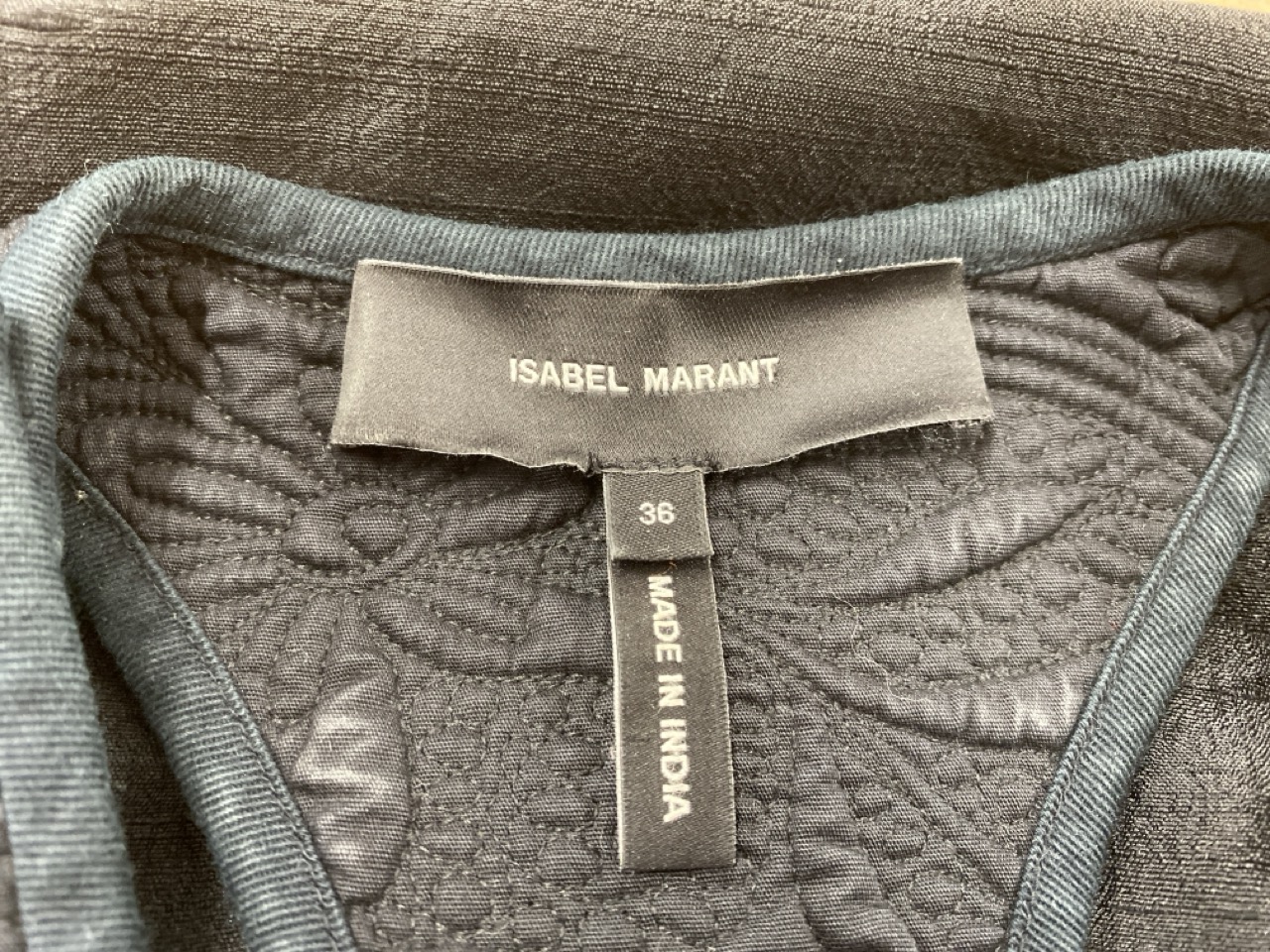 Lot 134  
            Edinburgh SR20 - Delivery Only 

                
ISABEL MARANT RACERBACK PLEATED BLOUSE IN BLACK SILK SIZE 36: LOCATION - RAIL 2