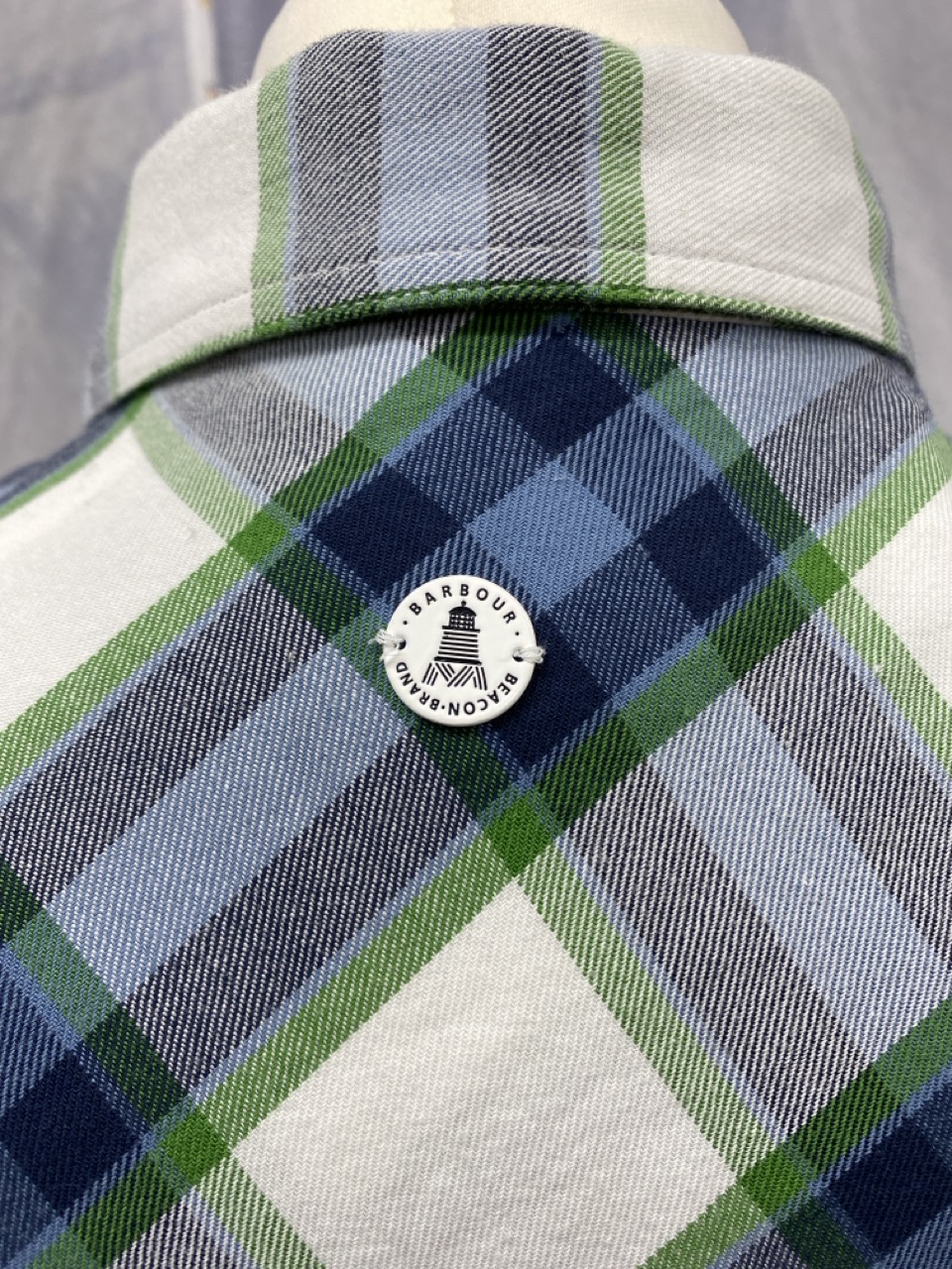 Lot 154  
            Edinburgh SR20 - Delivery Only 

                
BARBOUR CHECKED BUTTON-UP SHIRT IN MULTICOLOR COTTON SIZE UK 10: LOCATION - RAIL 2