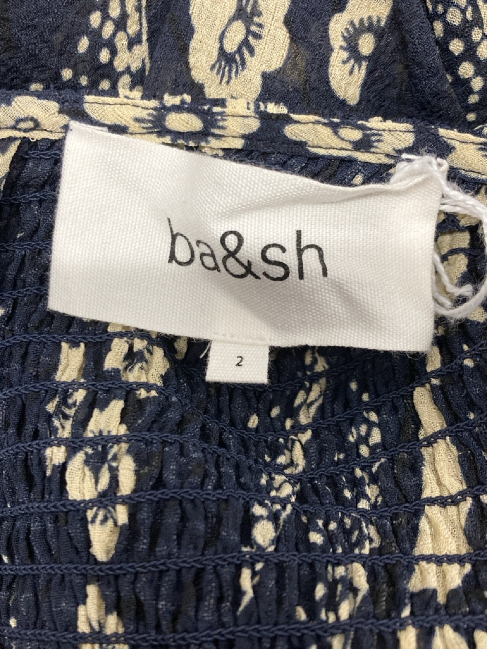 Lot 16  
            Edinburgh SR20 - Delivery Only 

                
BA&SH PRINTED LONG SLEEVE MAXI DRESS IN NAVY BLUE POLYESTER SIZE 2: LOCATION - RA...