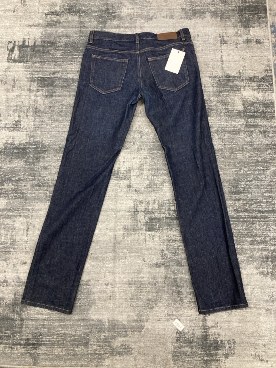 Lot 191  
            Edinburgh SR20 - Delivery Only 

                
PRADA SLIM-FIT JEANS IN BLUE COTTON SIZE 32: LOCATION - RAIL 2
