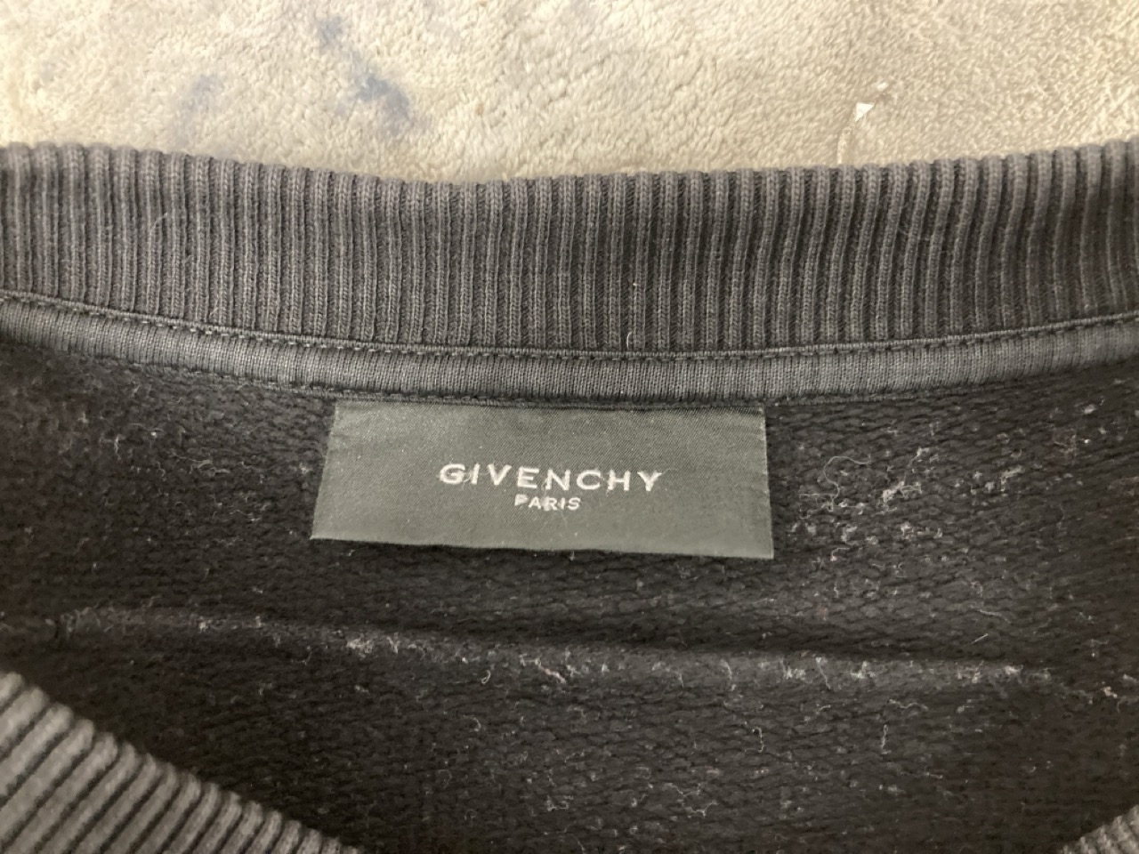 Lot 1  
            Edinburgh SR20 - Delivery Only 

                
GIVENCHY BASKETBALL PRINT SWEATER IN BROWN COTTON ( NO SIZE ): LOCATION - RAIL 3