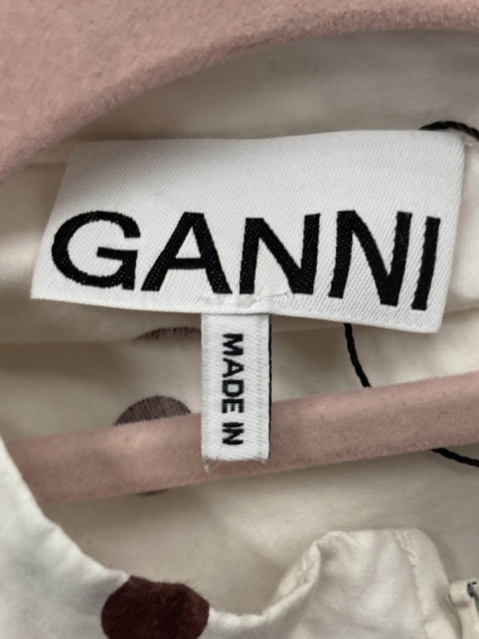 Lot 214  
            Edinburgh SR20 - Delivery Only 

                
GANNI POLKA DOT-PRINT POPLIN MIDI DRESS IN WHITE COTTON SIZE 34: LOCATION - RAIL 2